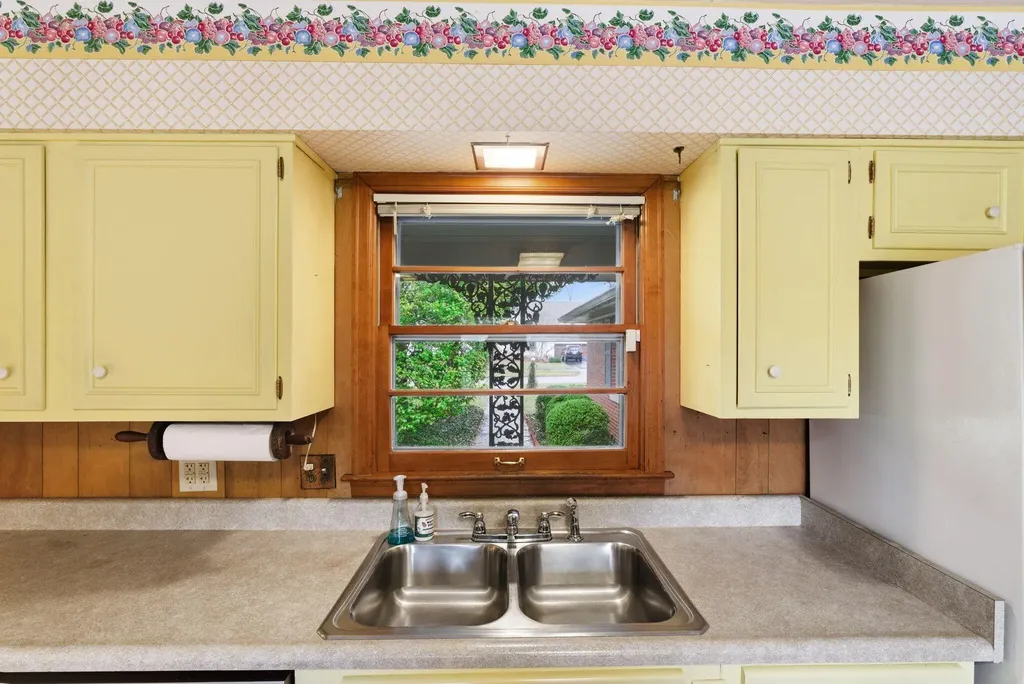 335 Andover Drive Lexington KY 40502