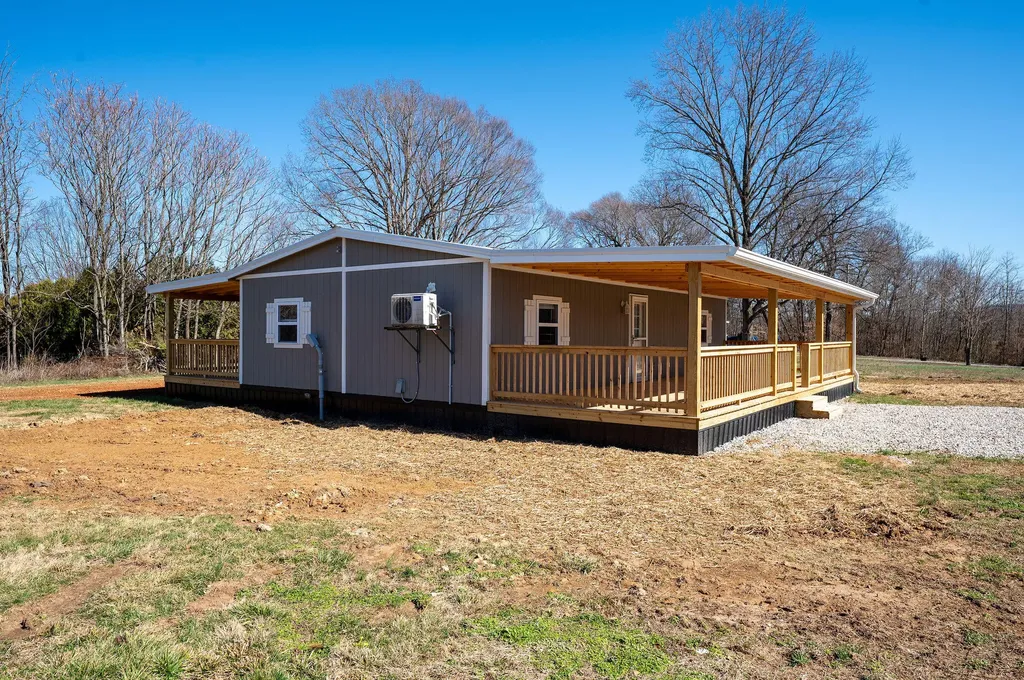 280 Kentucky 639 Albany KY 42602
