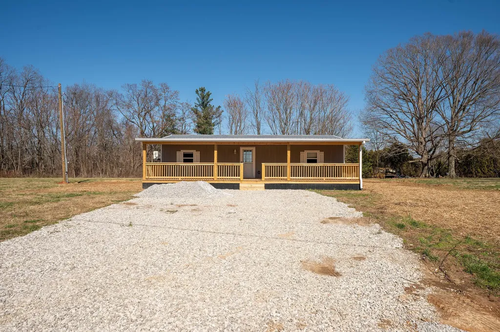 280 Kentucky 639 Albany KY 42602