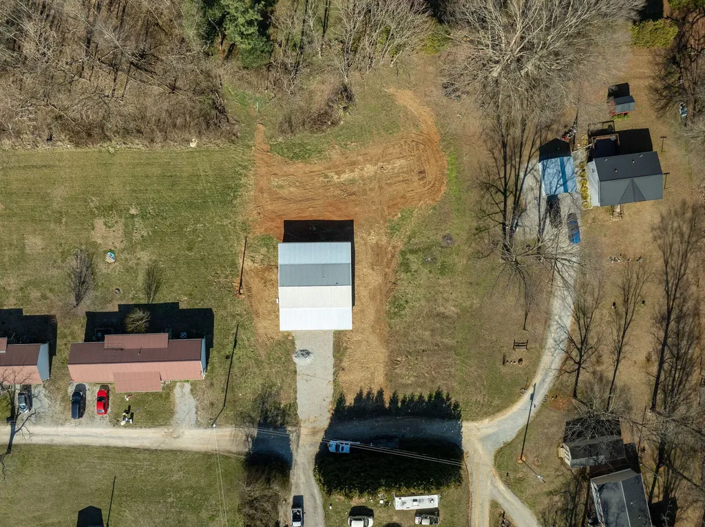 280 Kentucky 639 Albany KY 42602