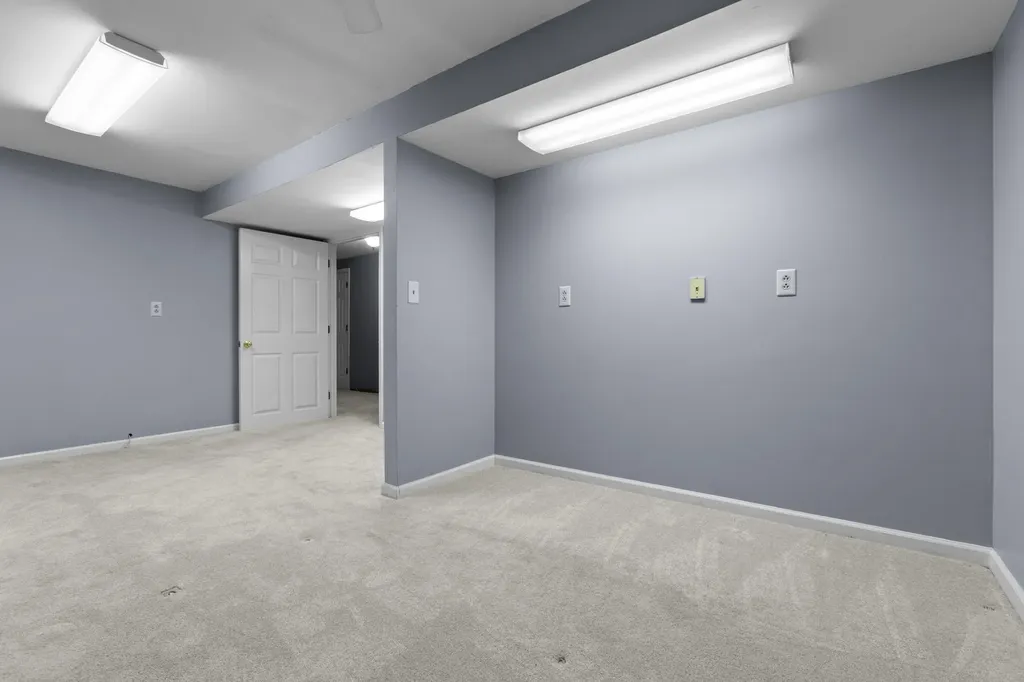 57 Sandbar Lane Frankfort KY 40601