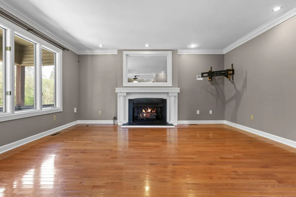 57 Sandbar Lane Frankfort KY 40601