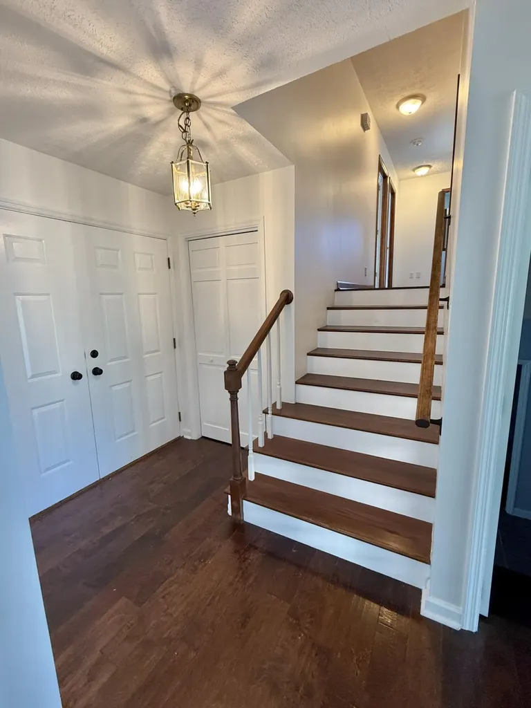 2020 Longview Drive Georgetown KY 40324