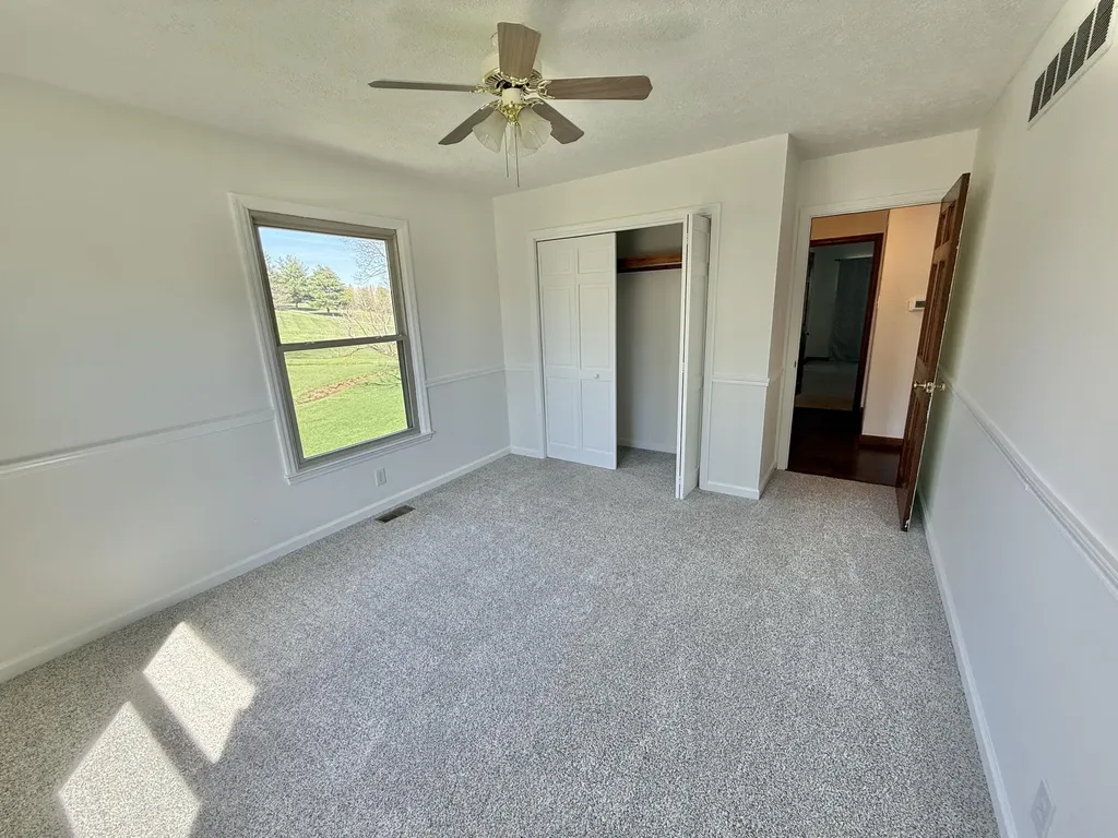 2020 Longview Drive Georgetown KY 40324