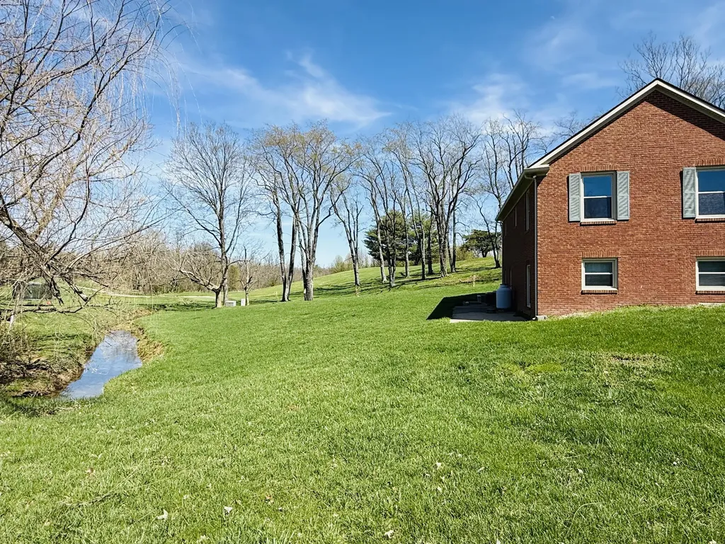 2020 Longview Drive Georgetown KY 40324