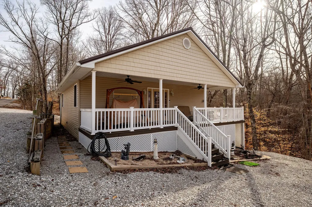 81 White Oak Lane Monticello KY 42633