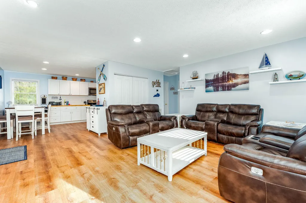 81 White Oak Lane Monticello KY 42633