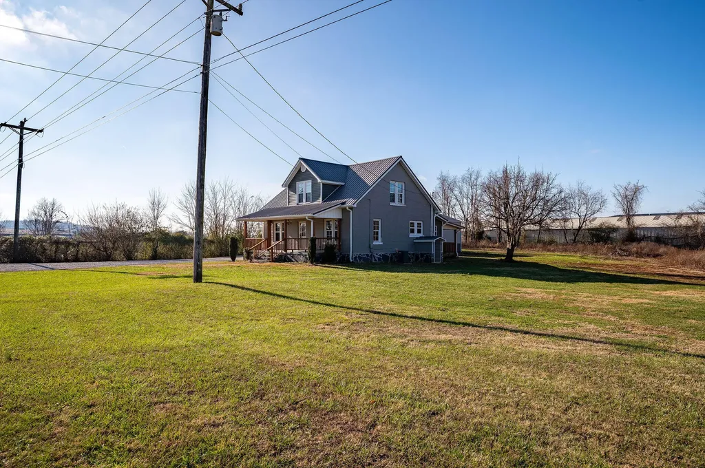 875 State Highway 3106 Monticello KY 42633