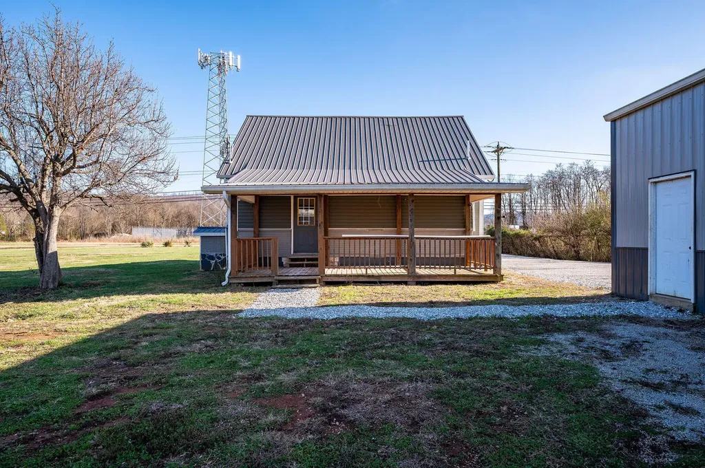 875 State Highway 3106 Monticello KY 42633