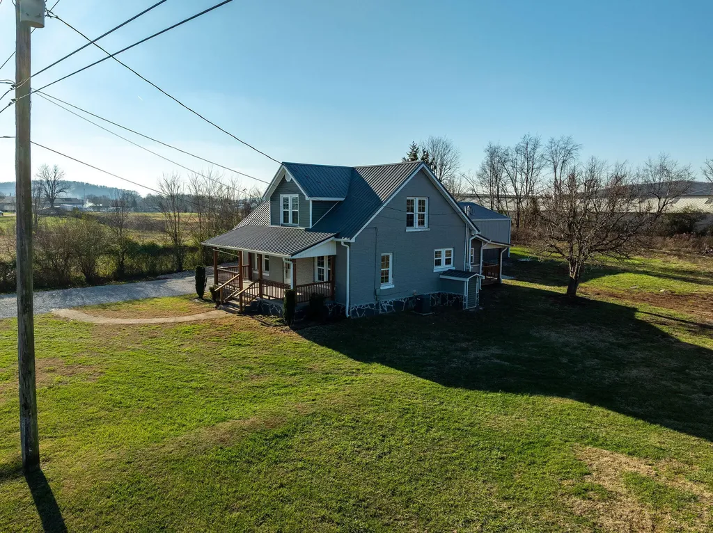 875 State Highway 3106 Monticello KY 42633