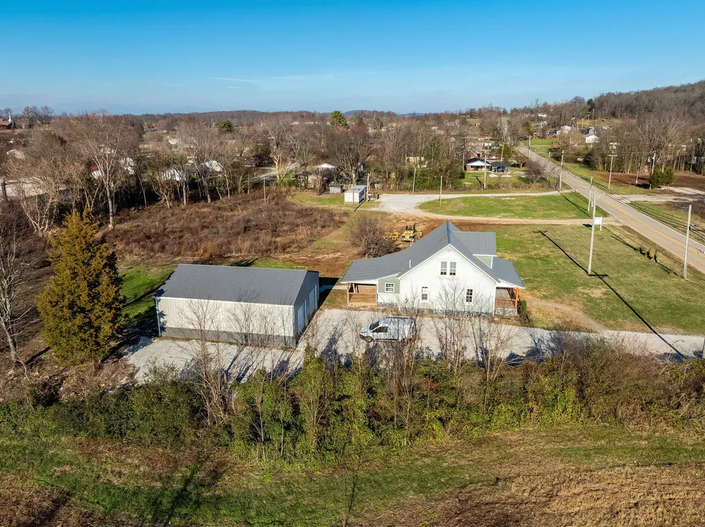875 State Highway 3106 Monticello KY 42633