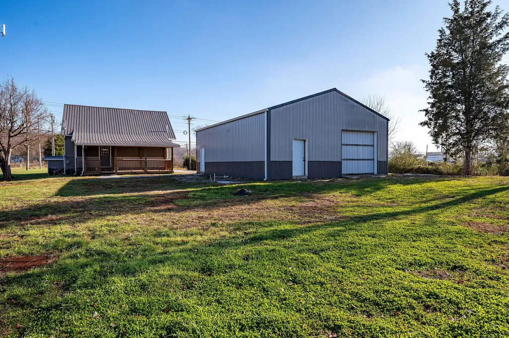 875 State Highway 3106 Monticello KY 42633