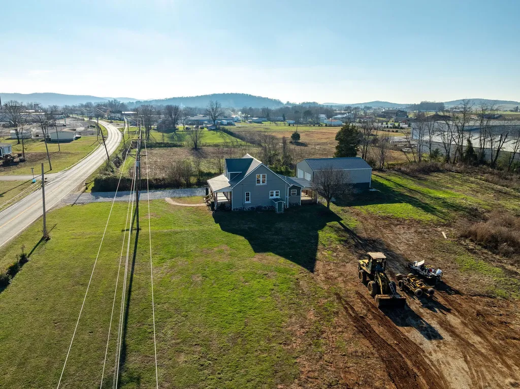875 State Highway 3106 Monticello KY 42633