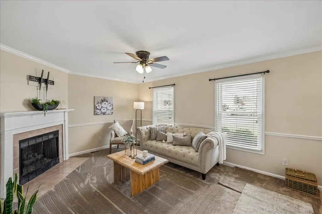 402 Peachtree Road Nicholasville KY 40356