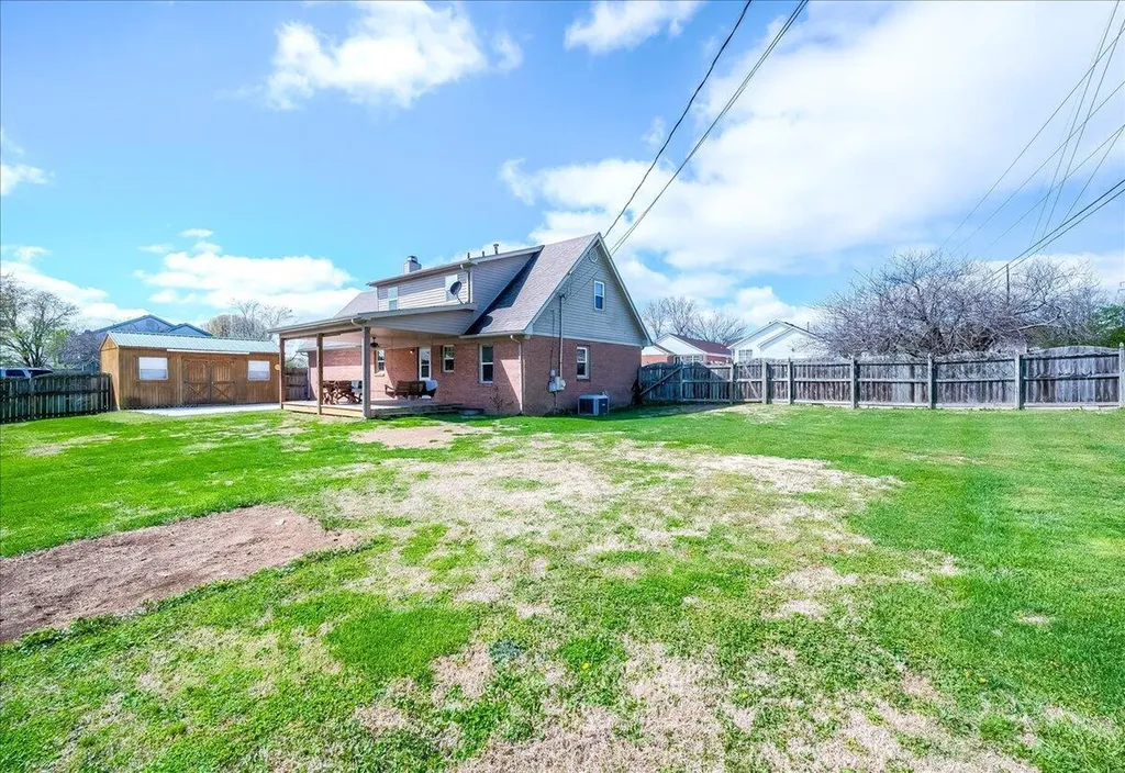 402 Peachtree Road Nicholasville KY 40356