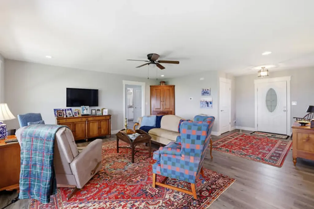 566 Harvest Lane Harrodsburg KY 40330