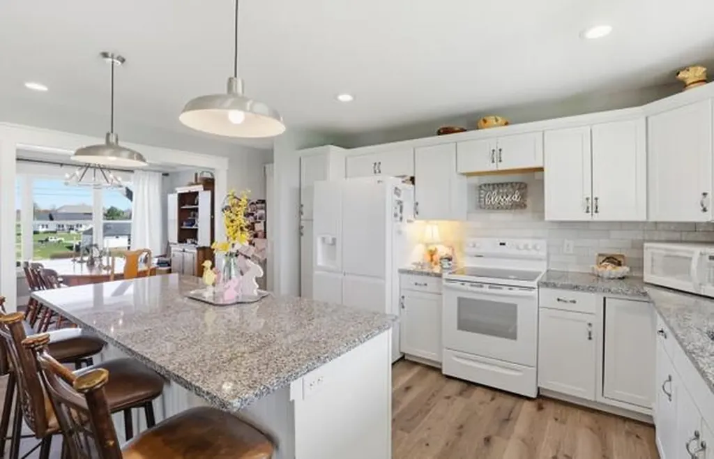 566 Harvest Lane Harrodsburg KY 40330
