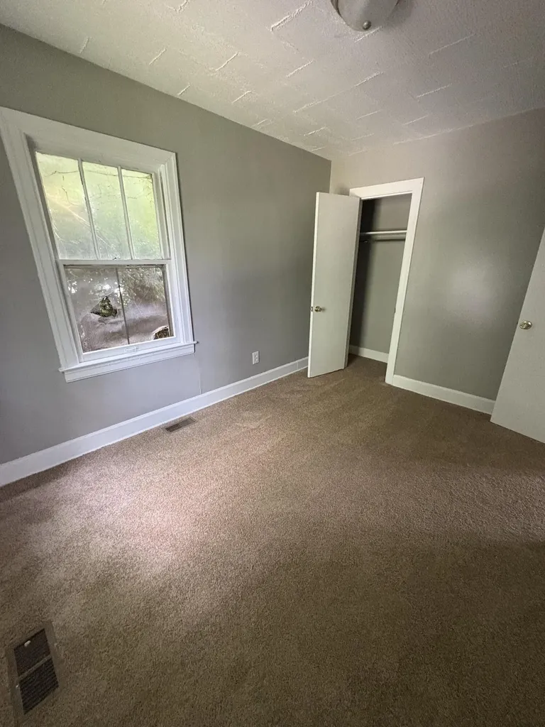 1120 Sparks Road Lexington KY 40505