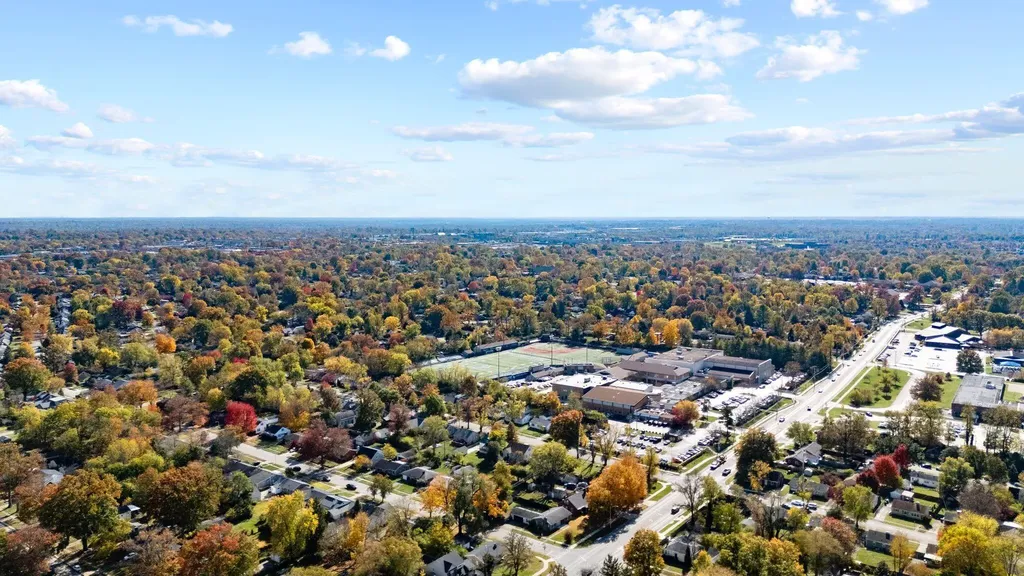 574 Sheridan Drive Lexington KY 40503