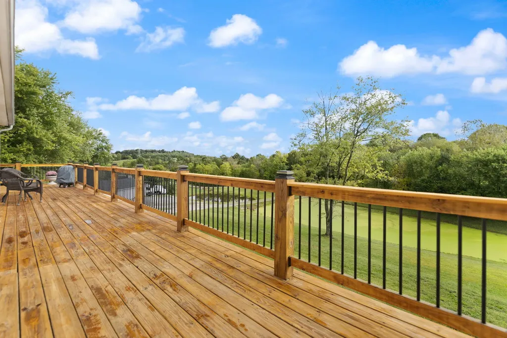 198 Doolin Way Lancaster KY 40444