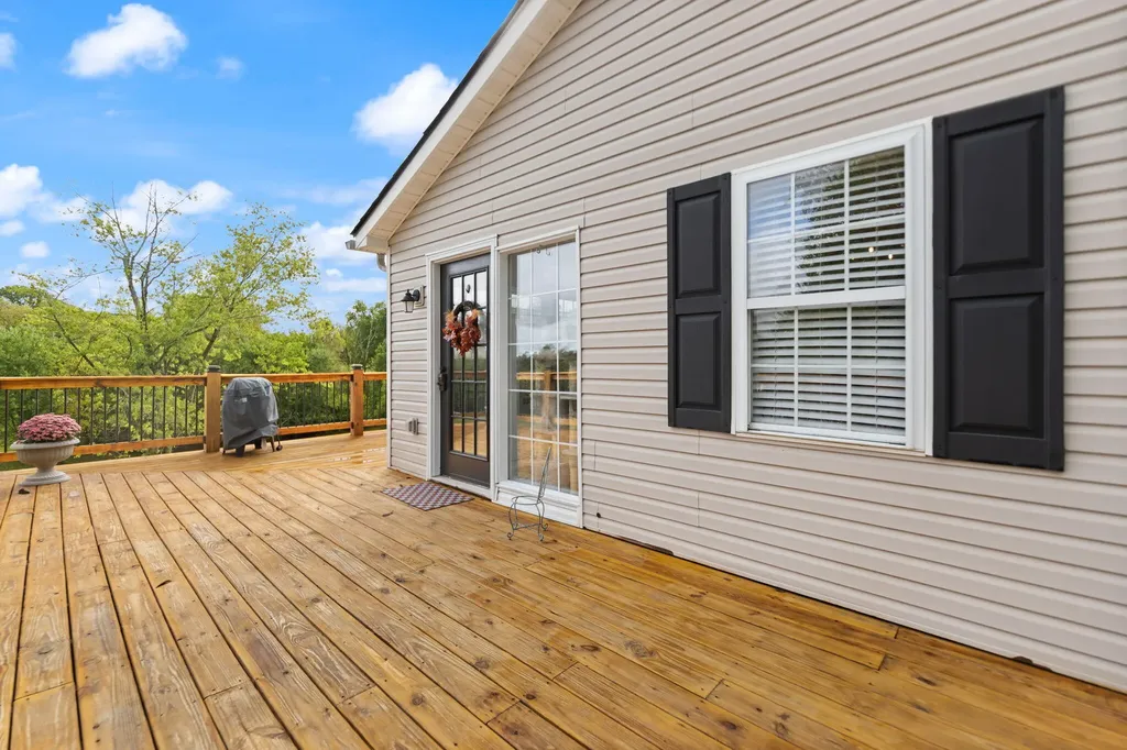 198 Doolin Way Lancaster KY 40444