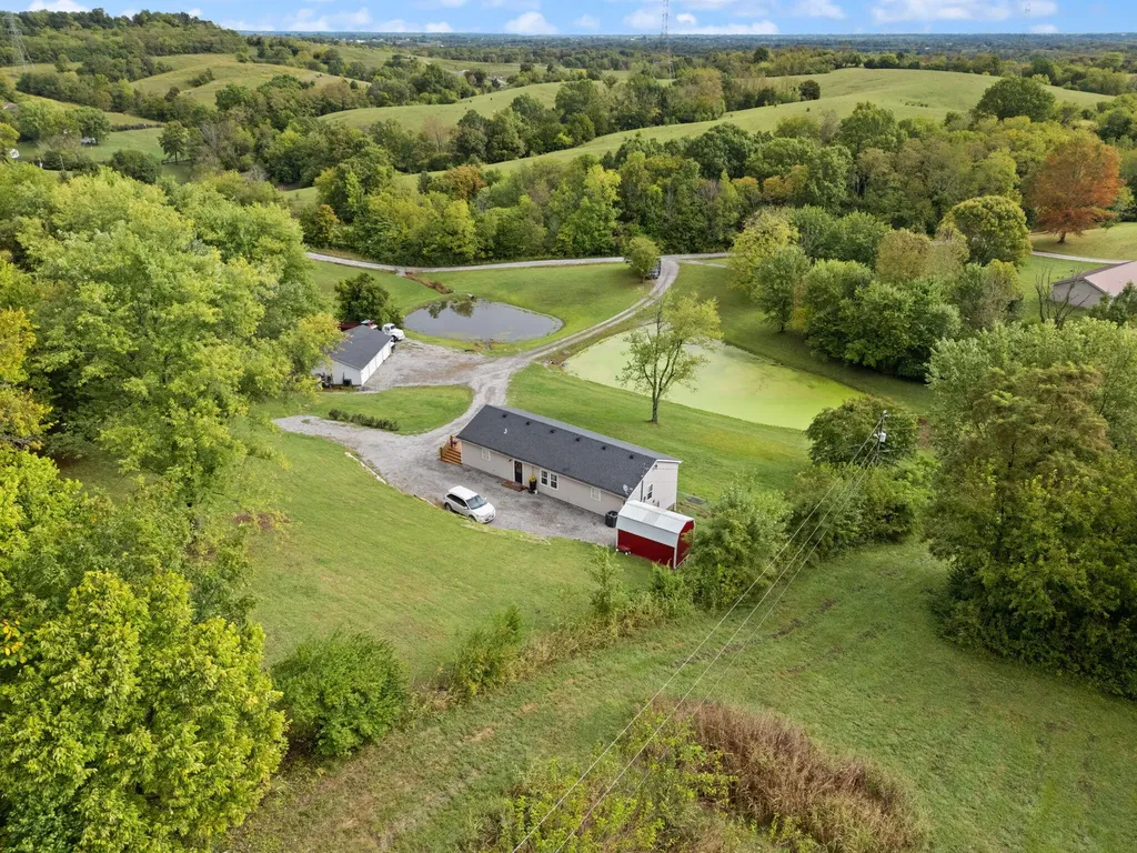 198 Doolin Way Lancaster KY 40444