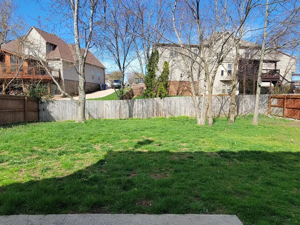 733 Pinnacle Court Lexington KY 40515