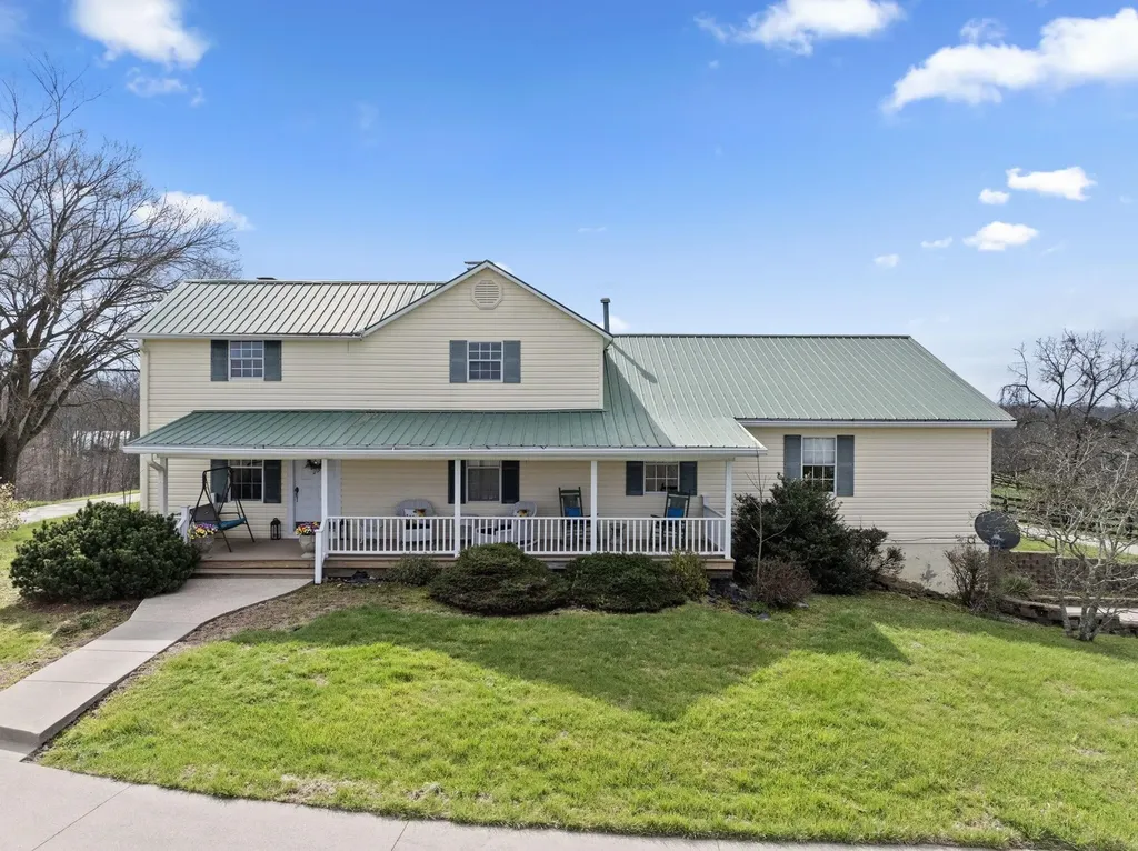 1600 Hickory Grove Road Lawrenceburg KY 40342