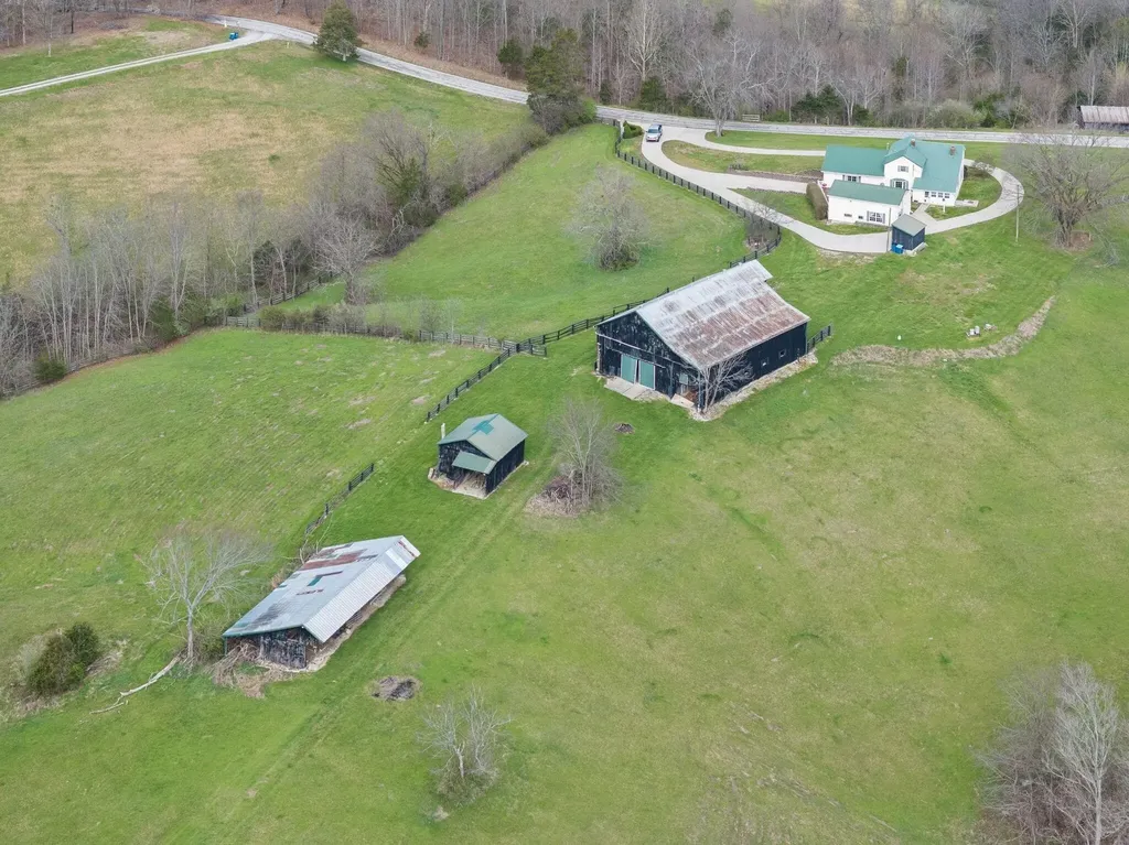 1600 Hickory Grove Road Lawrenceburg KY 40342