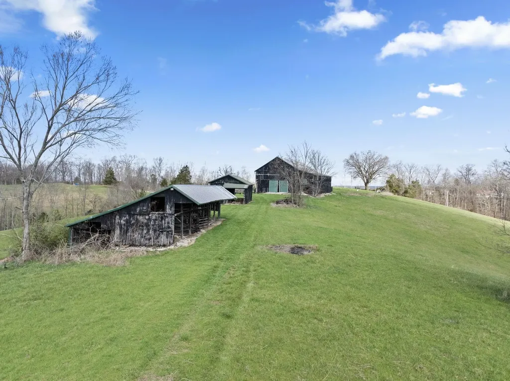1600 Hickory Grove Road Lawrenceburg KY 40342