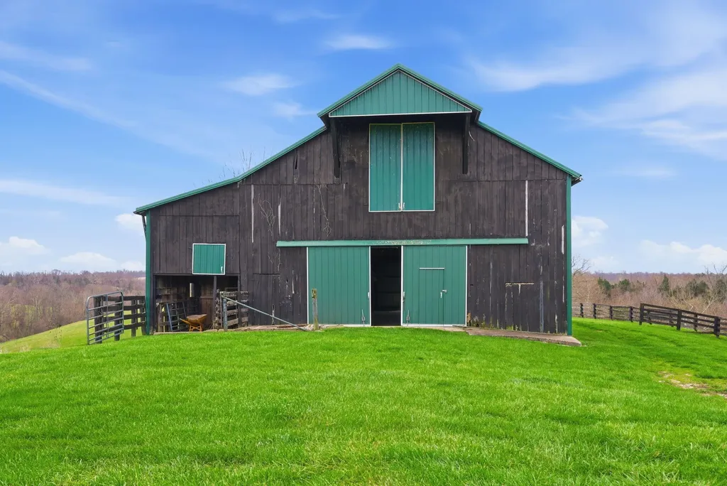 1600 Hickory Grove Road Lawrenceburg KY 40342