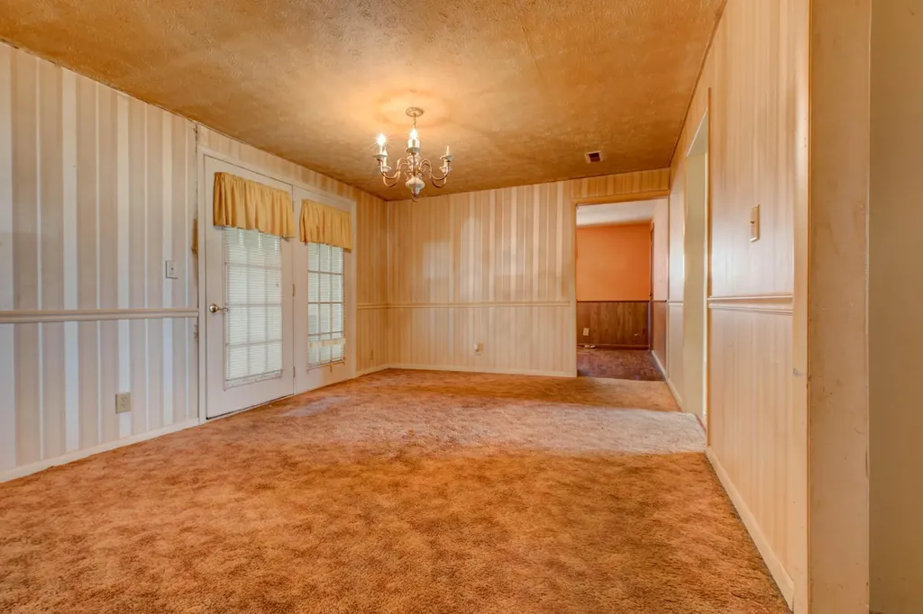 1000 New Cut Road Jeffersonville KY 40337