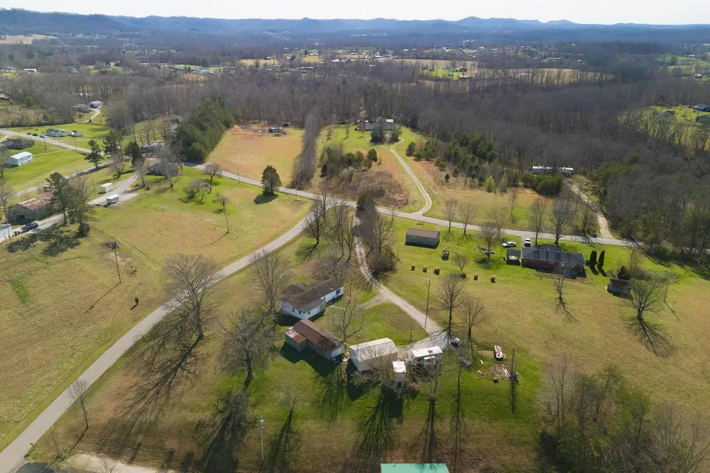 1000 New Cut Road Jeffersonville KY 40337