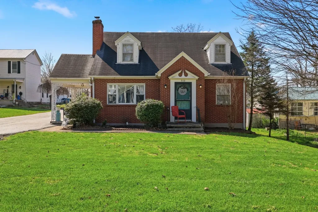 510 Cane Run Street Harrodsburg KY 40330