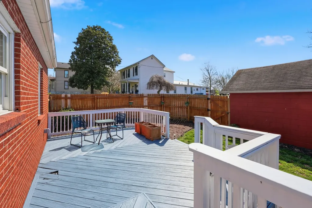 510 Cane Run Street Harrodsburg KY 40330