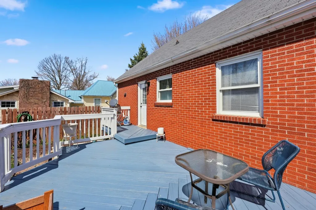 510 Cane Run Street Harrodsburg KY 40330