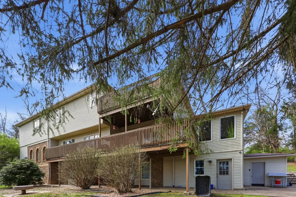 106 Churchill Court Berea KY 40403