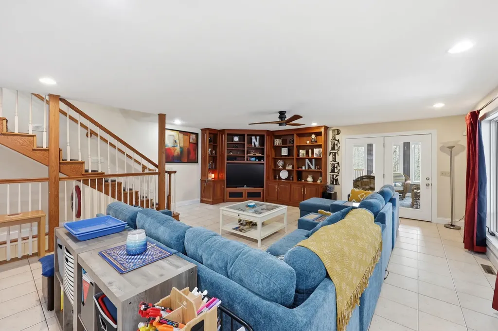 106 Churchill Court Berea KY 40403
