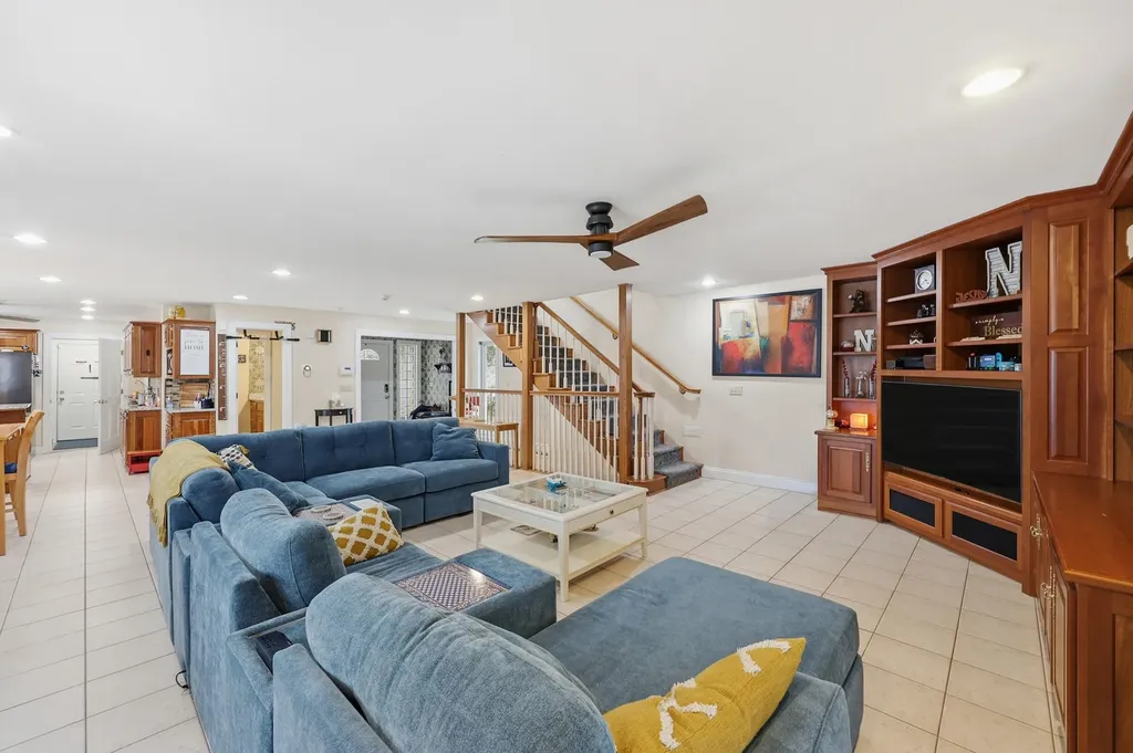 106 Churchill Court Berea KY 40403