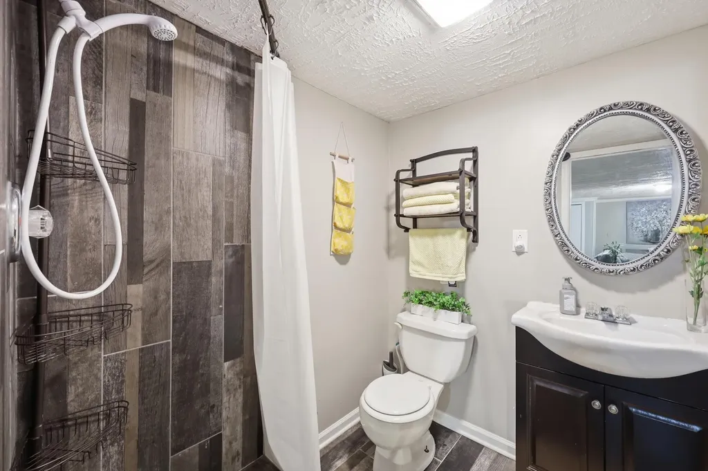 3422 Wallingford Court Lexington KY 40503