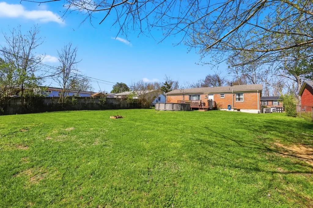 3422 Wallingford Court Lexington KY 40503