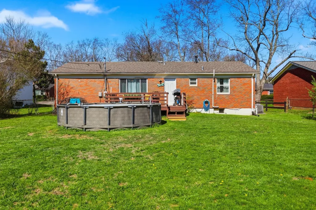 3422 Wallingford Court Lexington KY 40503