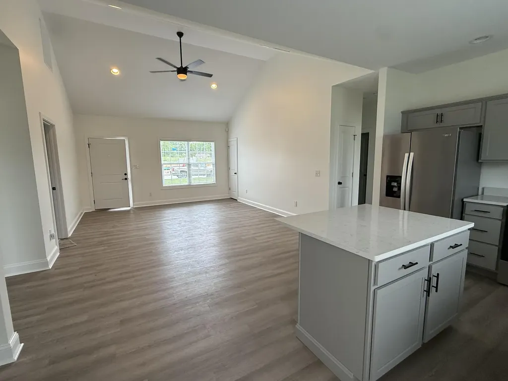 108 Canter Drive London KY 40744