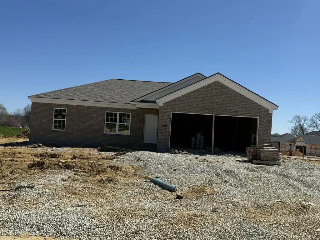 108 Canter Drive London KY 40744