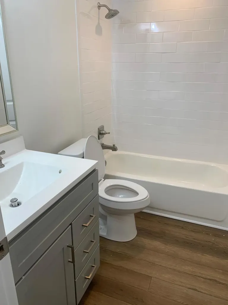 421 Redding Road Lexington KY 40517