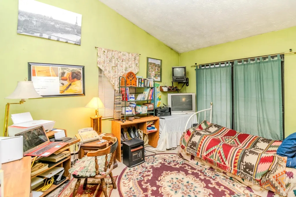 1667 Jackson Drive Morehead KY 40351