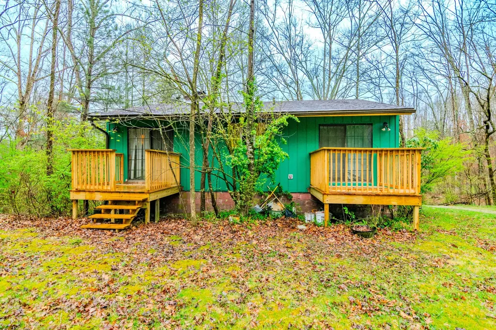 1667 Jackson Drive Morehead KY 40351