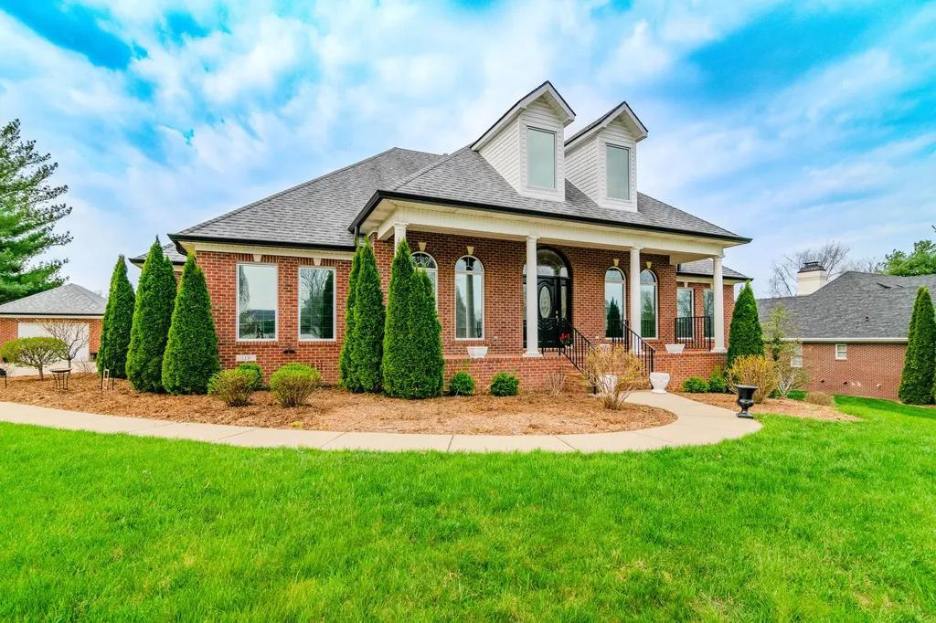 110 Saratoga Drive Frankfort KY 40601