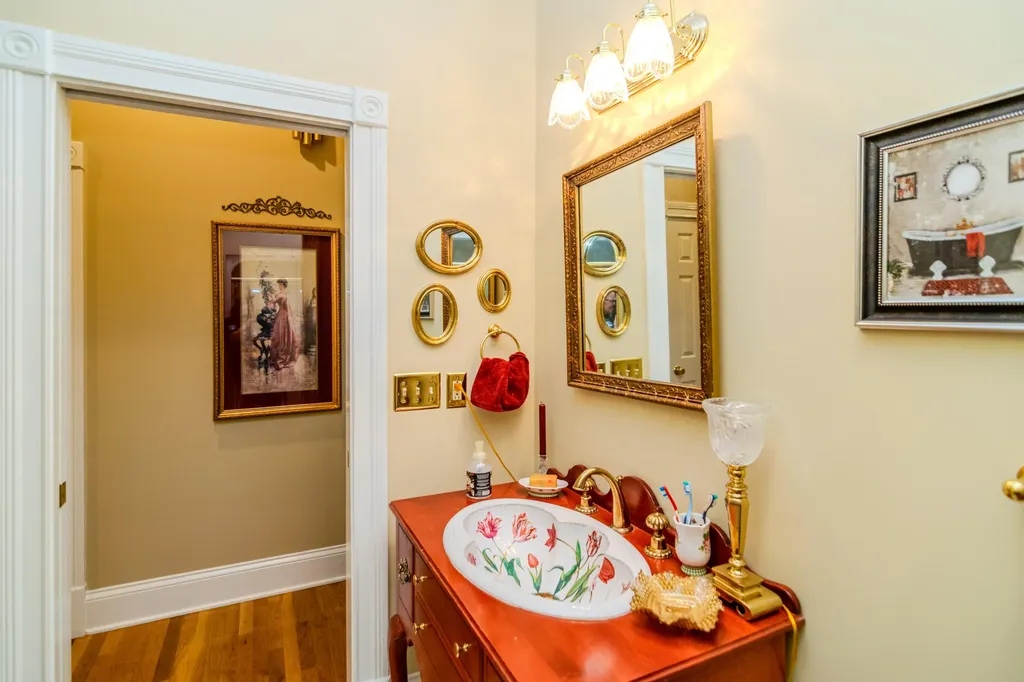 110 Saratoga Drive Frankfort KY 40601