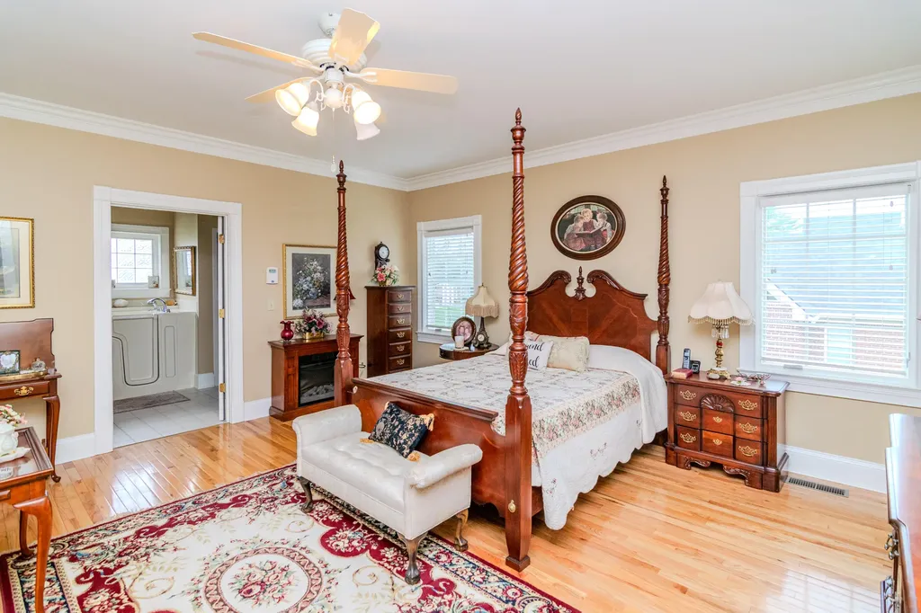 110 Saratoga Drive Frankfort KY 40601
